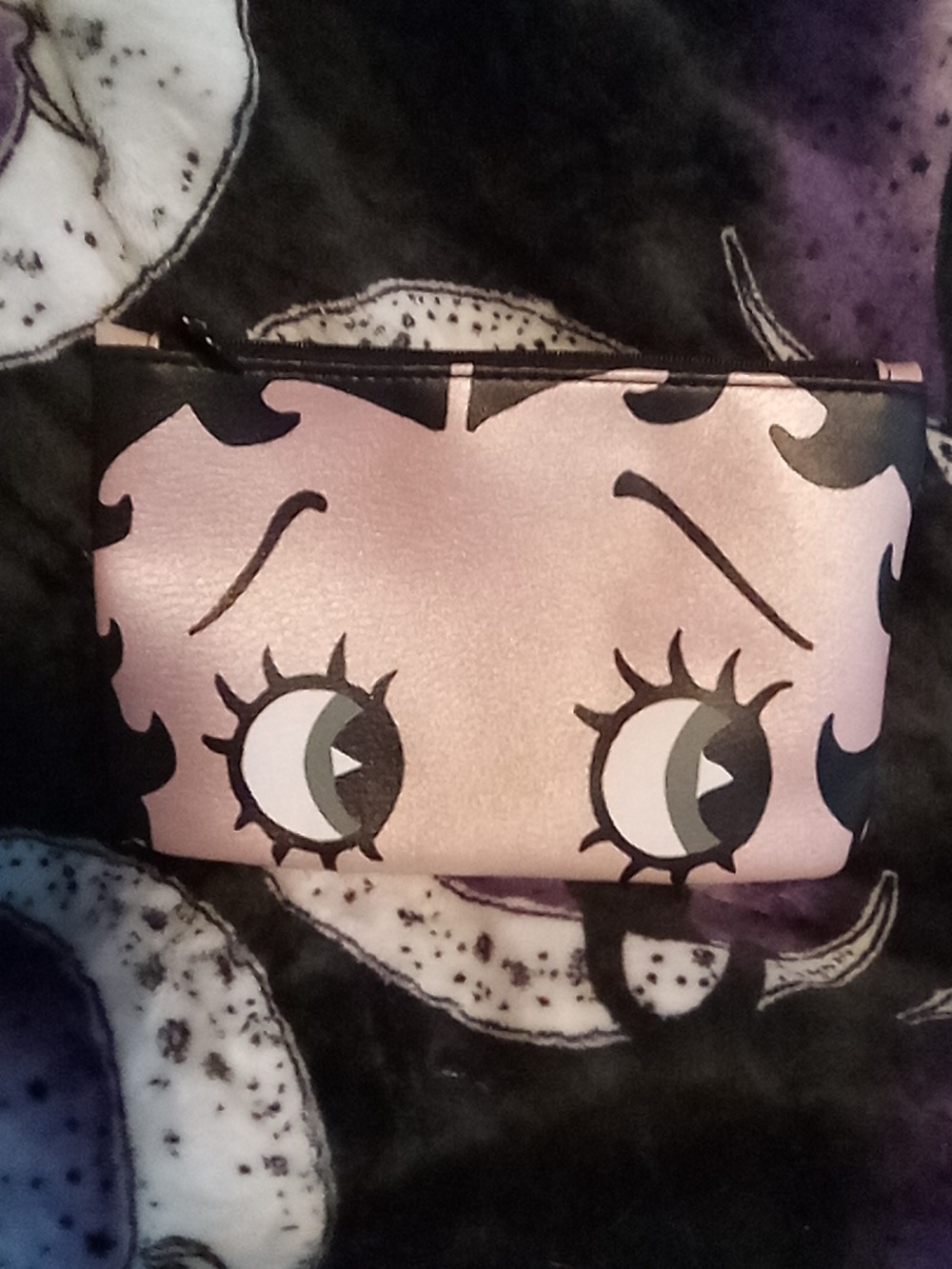 Betty Boop Ipsy Makeup Bag With Sequin On Back